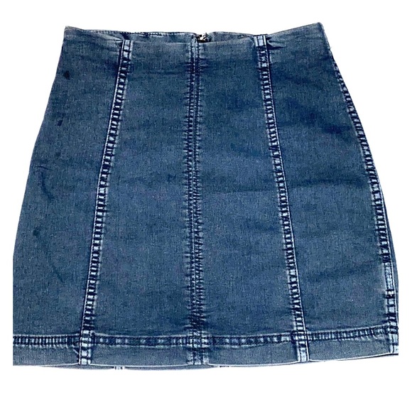 FREE PEOPLE SKIRT - Picture 1 of 2
